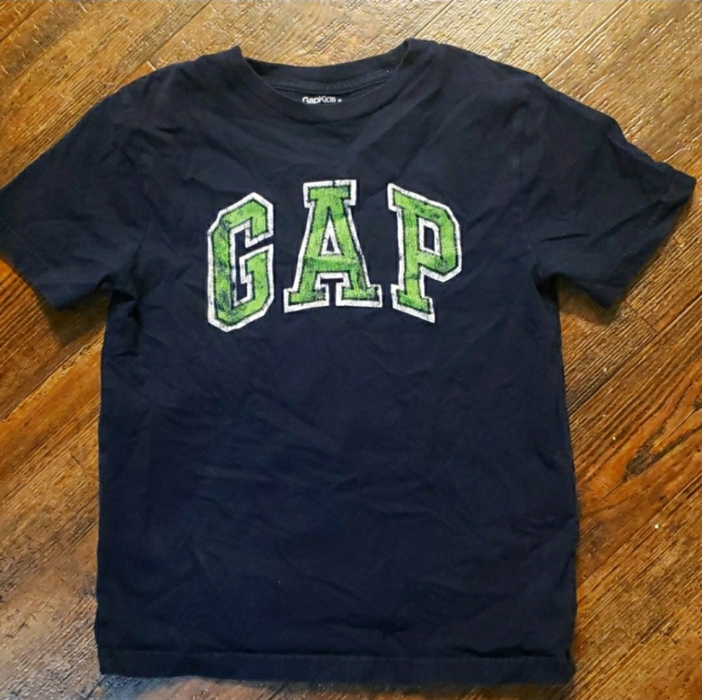 Gap boys shirt size medium (8)